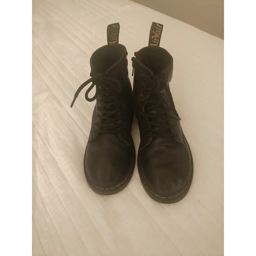Dr. Martens 1460 J Black Leather Lace Up Ankle Boots US 3 UK 2 EU 34